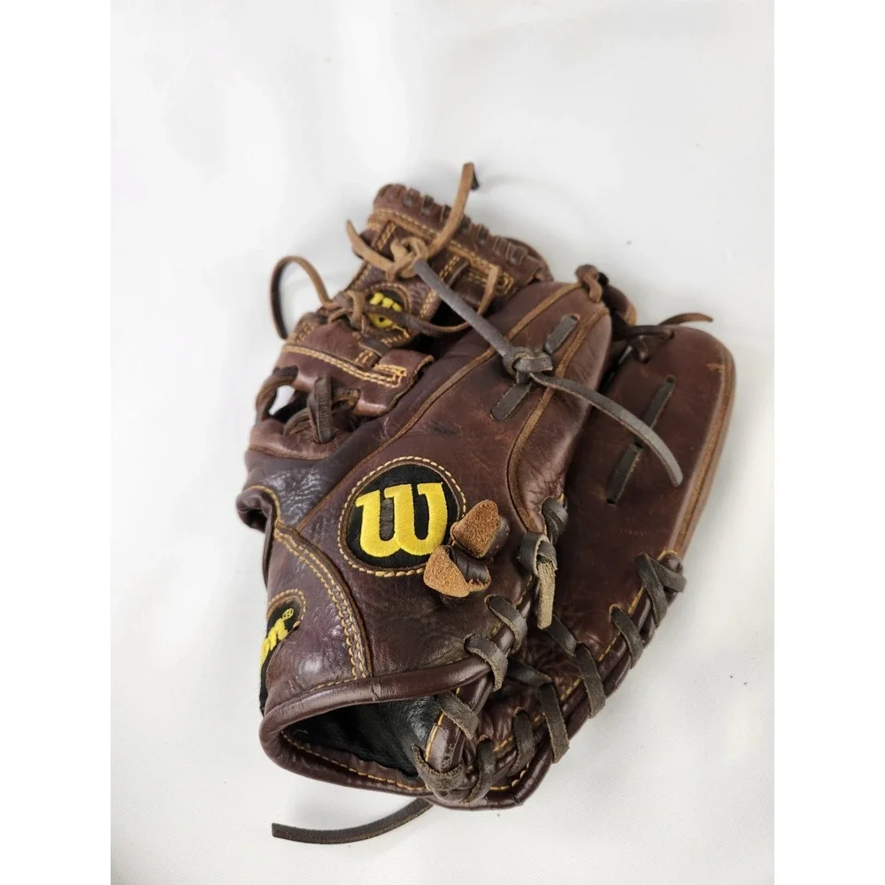 Wilson A800 Optima sz 11.5 Brown Leather Baseball Glove RHT Right Hand Throw